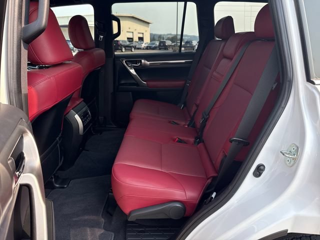 Used 2022 Starfire Pearl Lexus 460 image 16