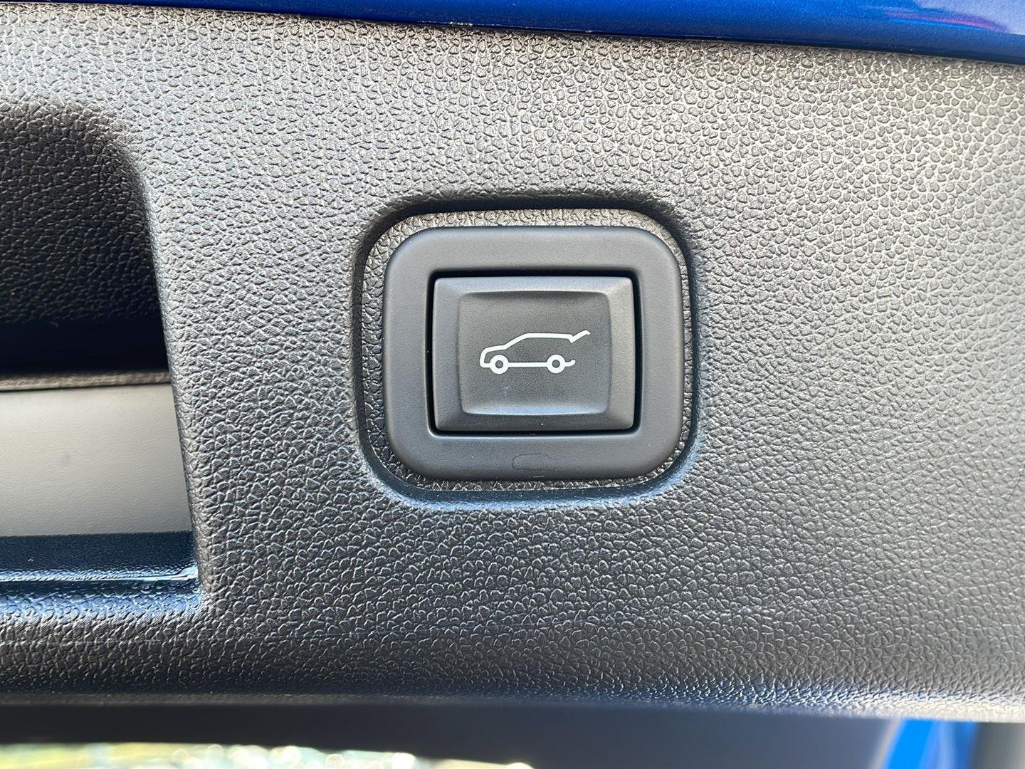 Used 2024 Rip Tide Blue Chevrolet eAWD LT image 31