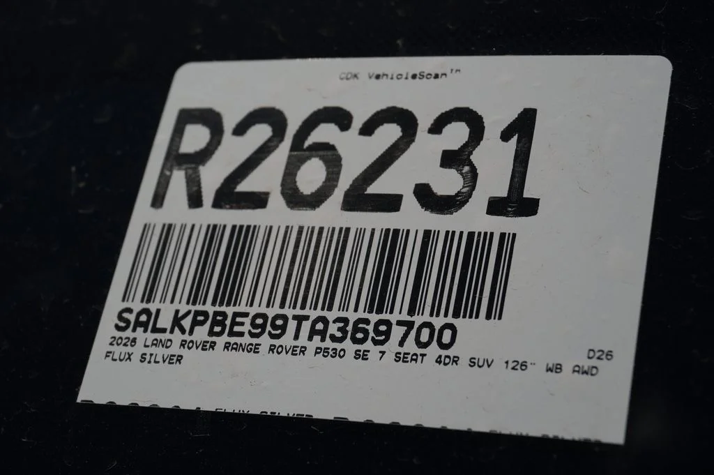 New 2026 Flux Silver Satin Land Rover SE image 35