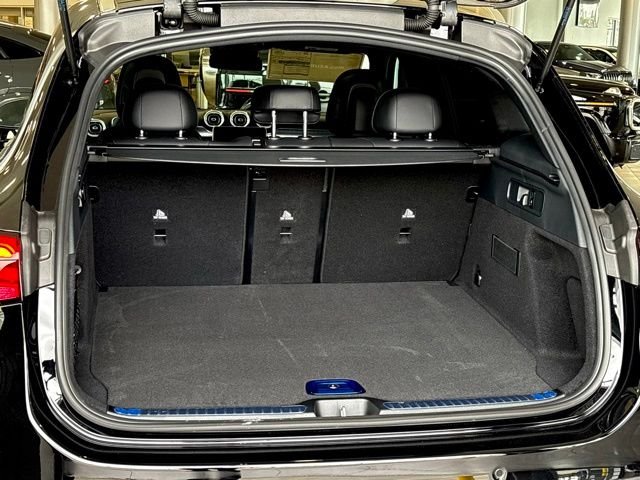 New 2026 Black Mercedes-Benz GLC 300 image 24