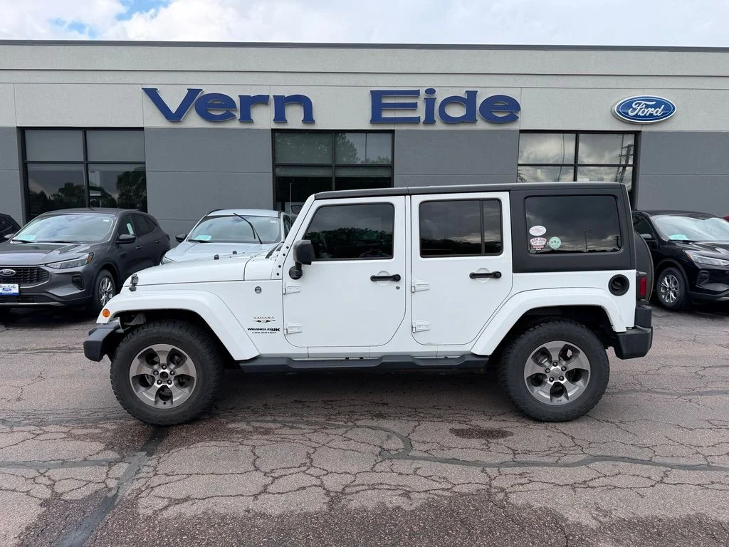 2018 Jeep Wrangler Sahara's photo