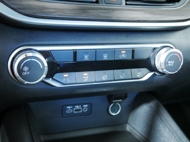 Certified Used 2025 Black Nissan 2.5 SV image 30