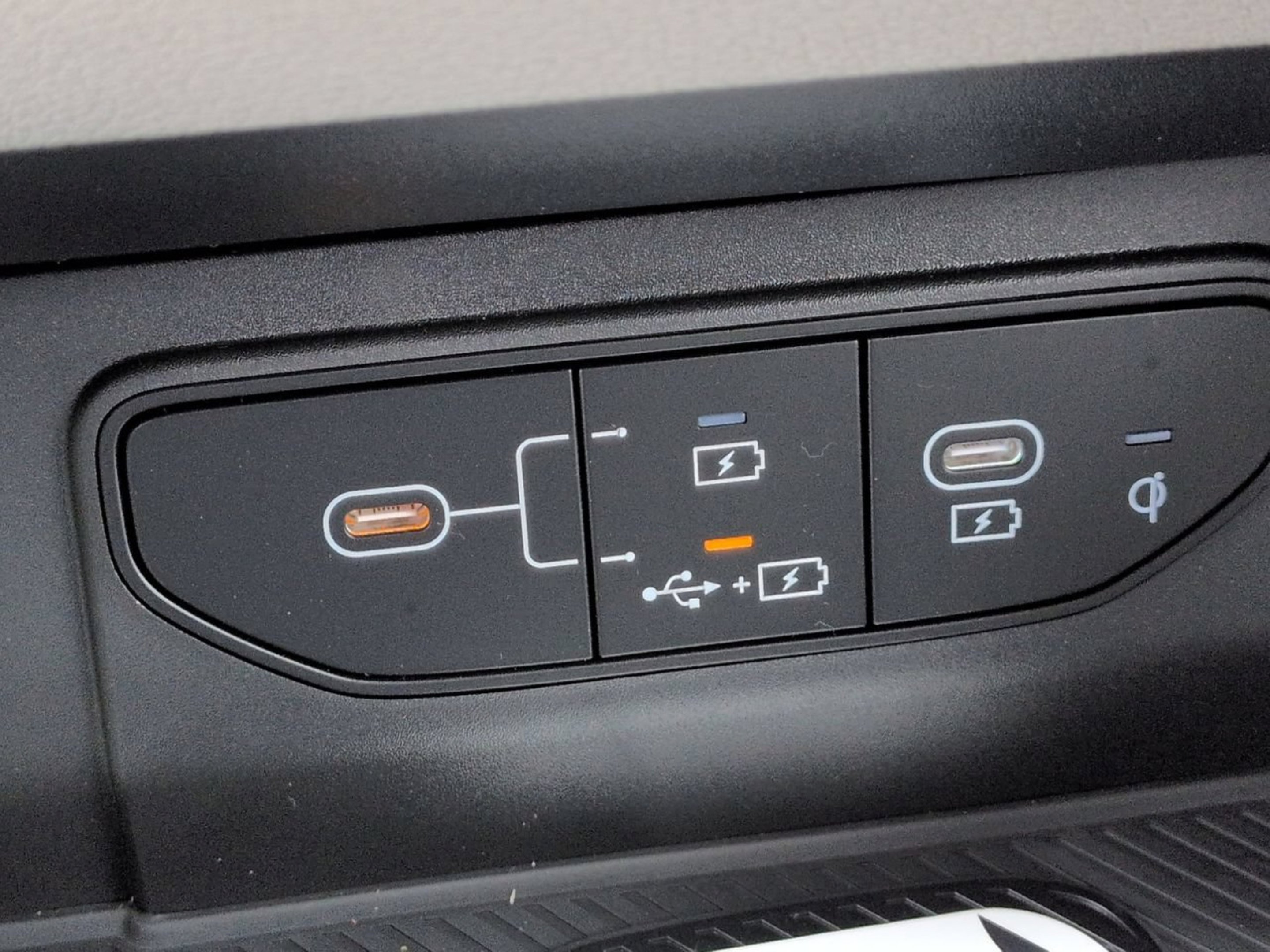 New 2026 Panthera Metal Gray Kia EX image 59