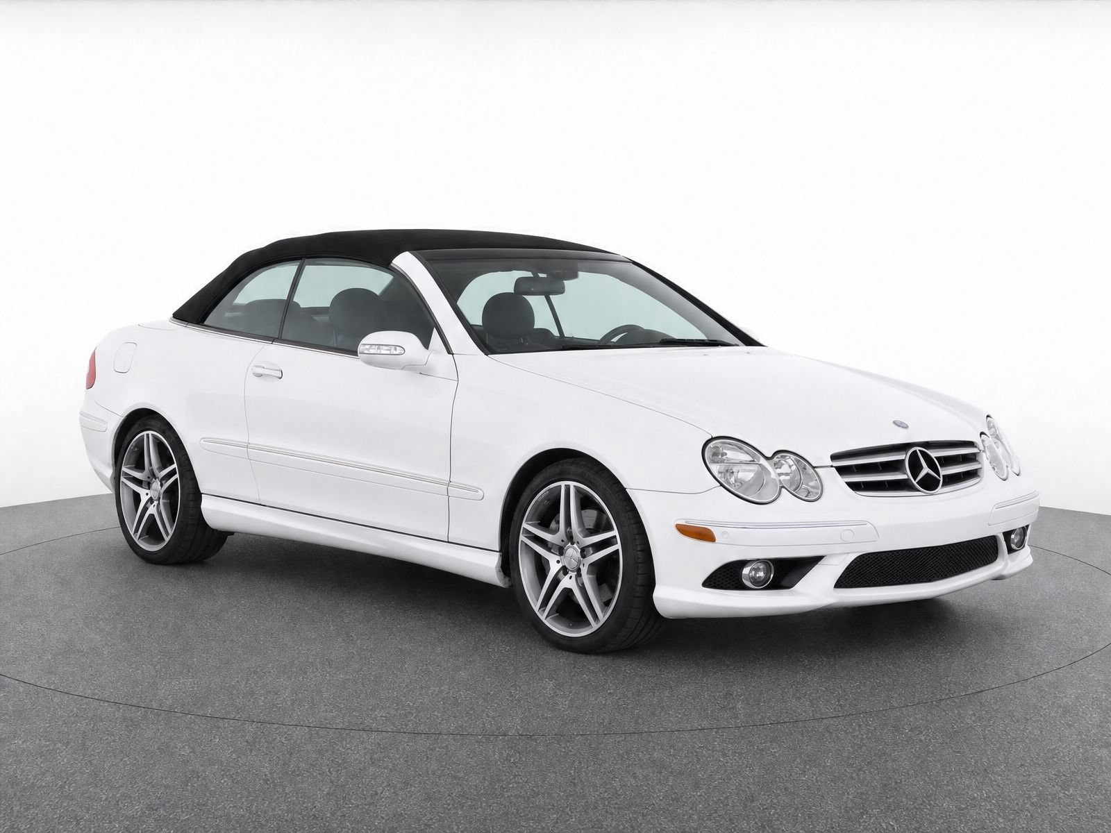 Used 2009 Arctic White Mercedes-Benz CLK 350 image 7