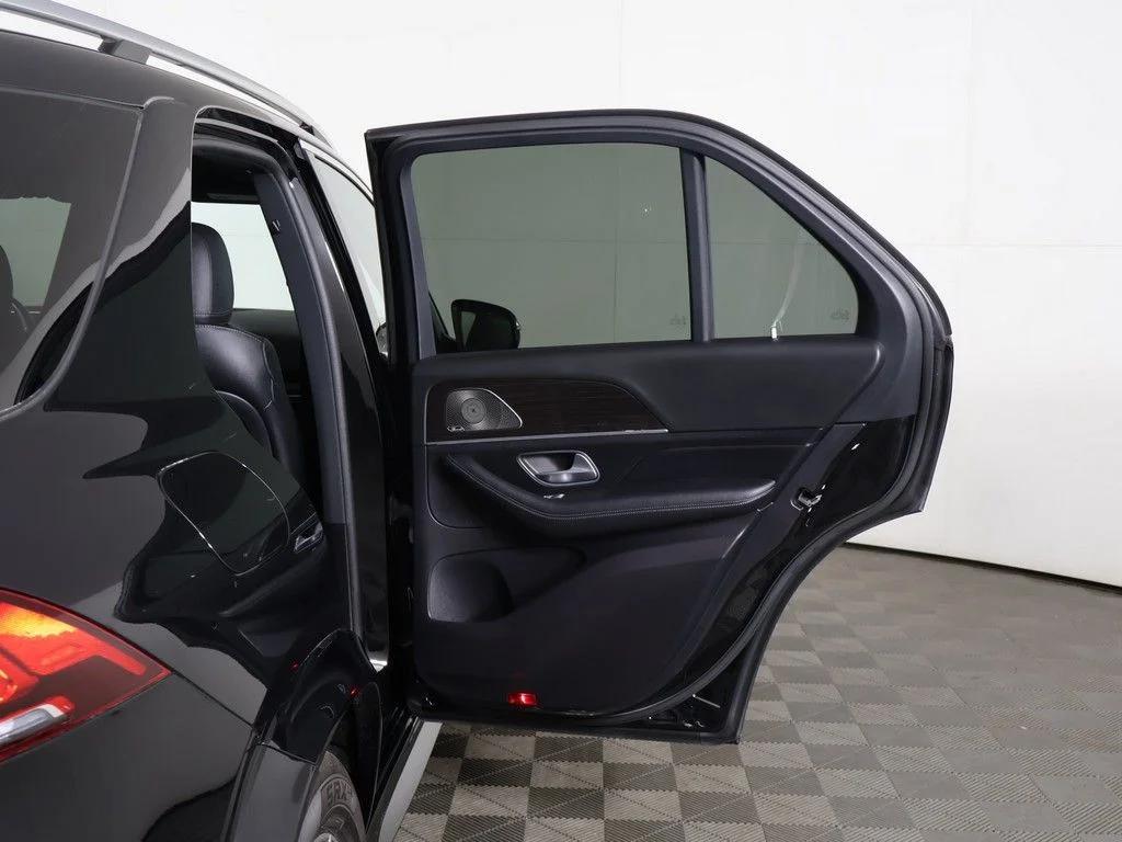 Used 2022 Black Mercedes-Benz GLE 450 image 24