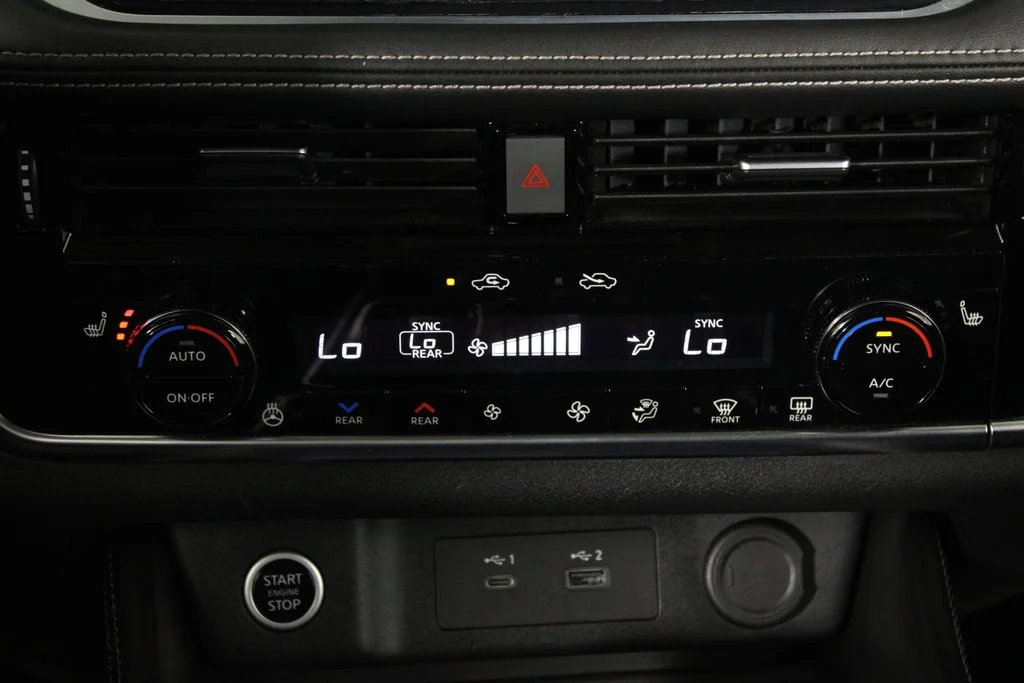 2023 Nissan Rogue Platinum - Photo 23