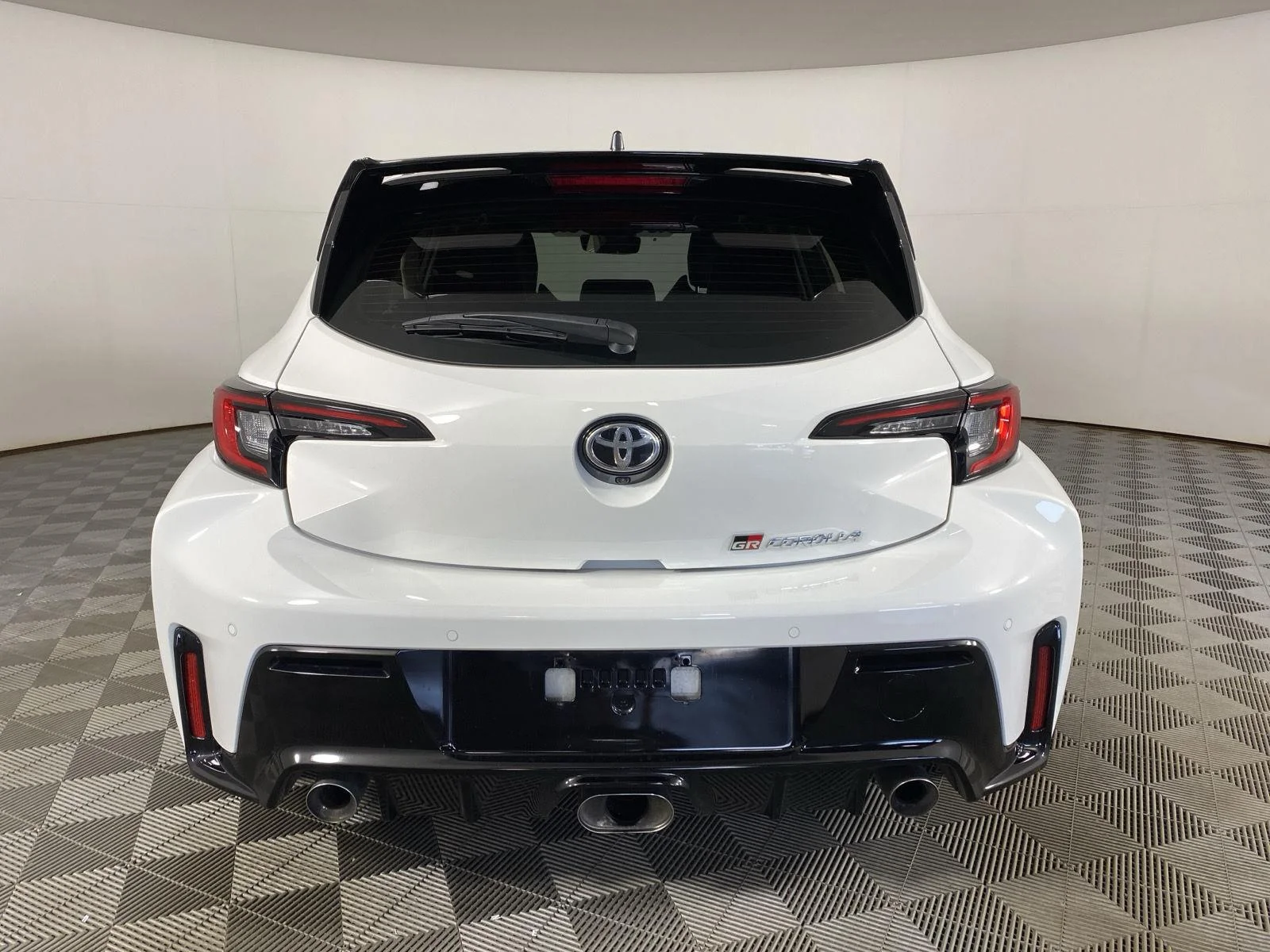 Used 2024 Ice Cap Toyota Circuit Edition image 9