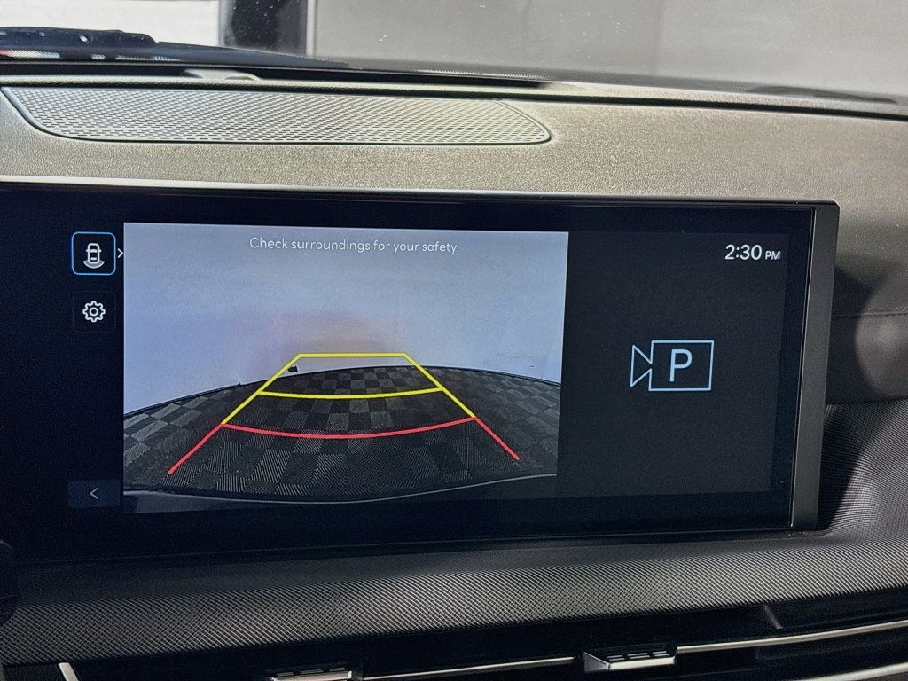 Used 2025 Gray Hyundai SEL image 16