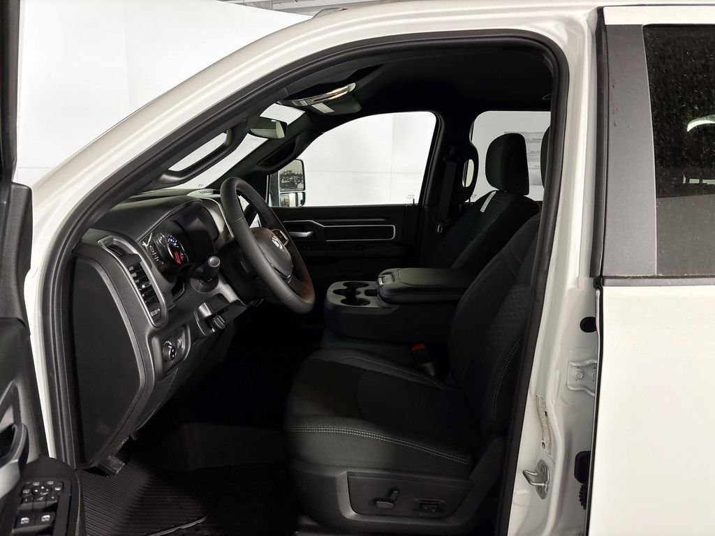 New 2026 Bright White Clear-Coat Exterior Paint RAM Big Horn image 11