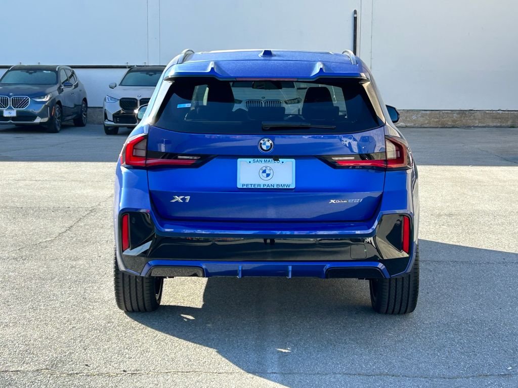 New 2026 Portimao Blue Metallic BMW xDrive28i image 4