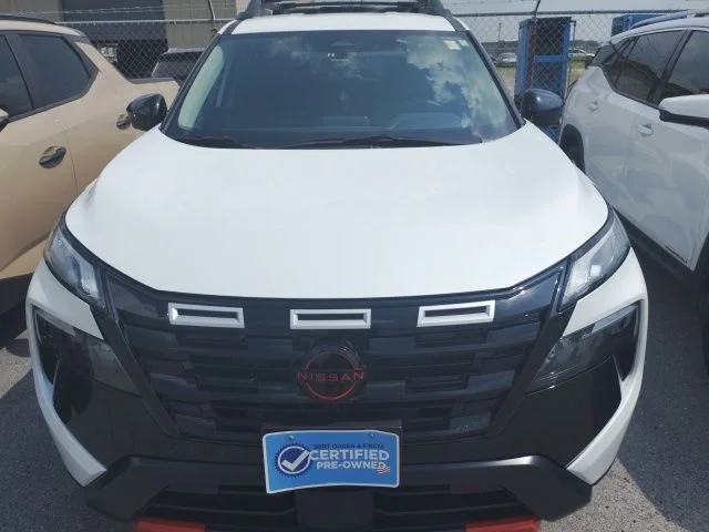 2025 Nissan Rogue Rock Creek AWD's photo