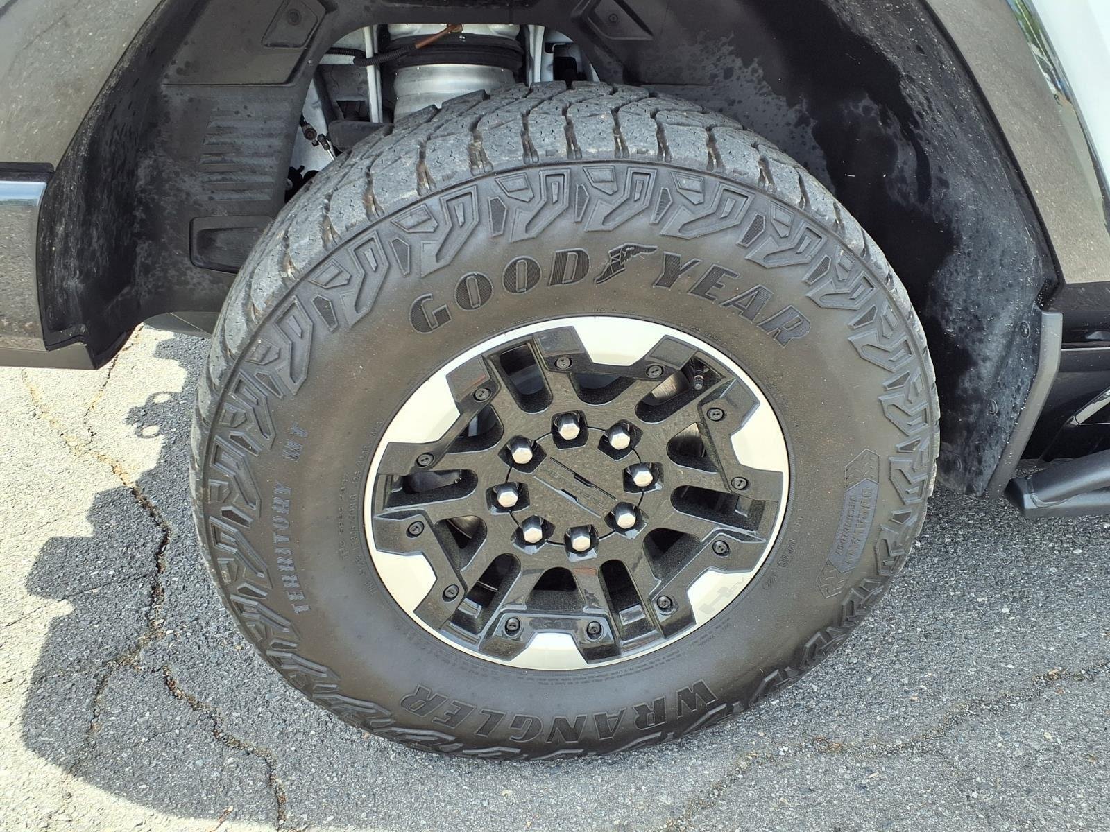 Used 2023 Interstellar White GMC 3X image 10