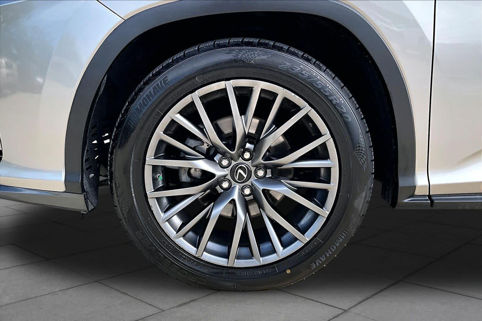 Used 2017 Atomic Silver Lexus  image 11
