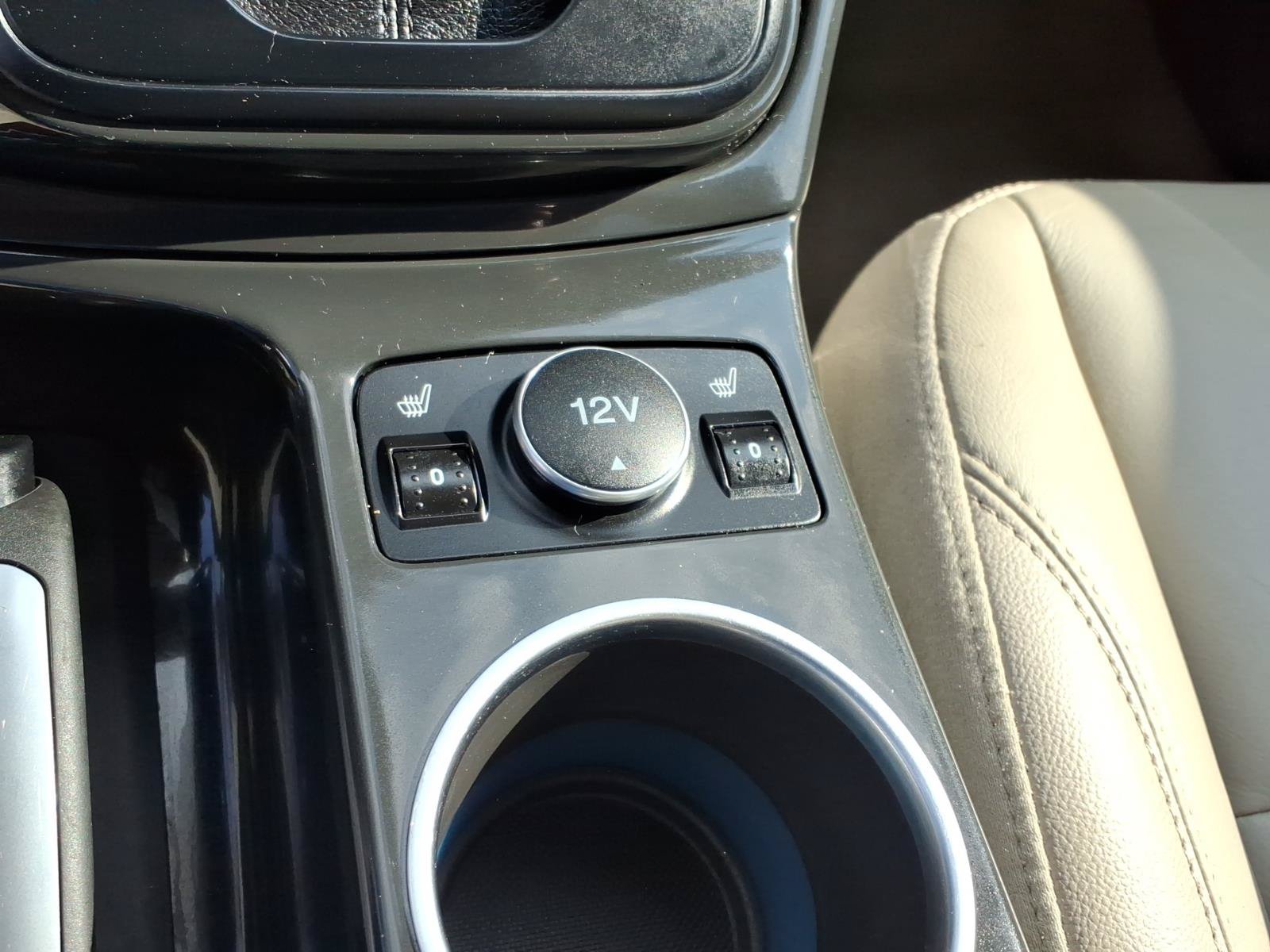 Used 2014 White Platinum Tricoat Ford Titanium image 4