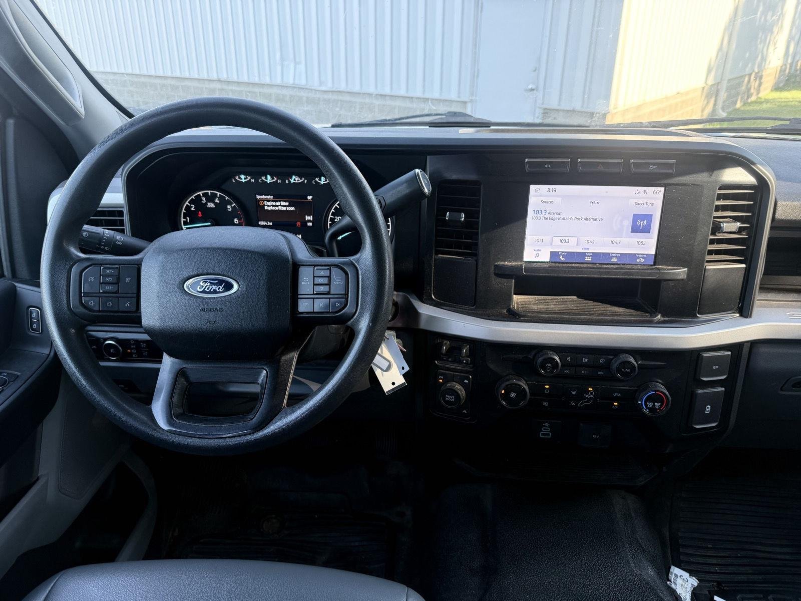 Used 2023 Oxford White Ford XL image 5