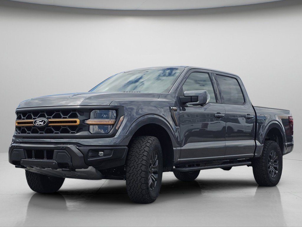 New 2026 Carbonized Gray Metallic Ford Tremor image 22