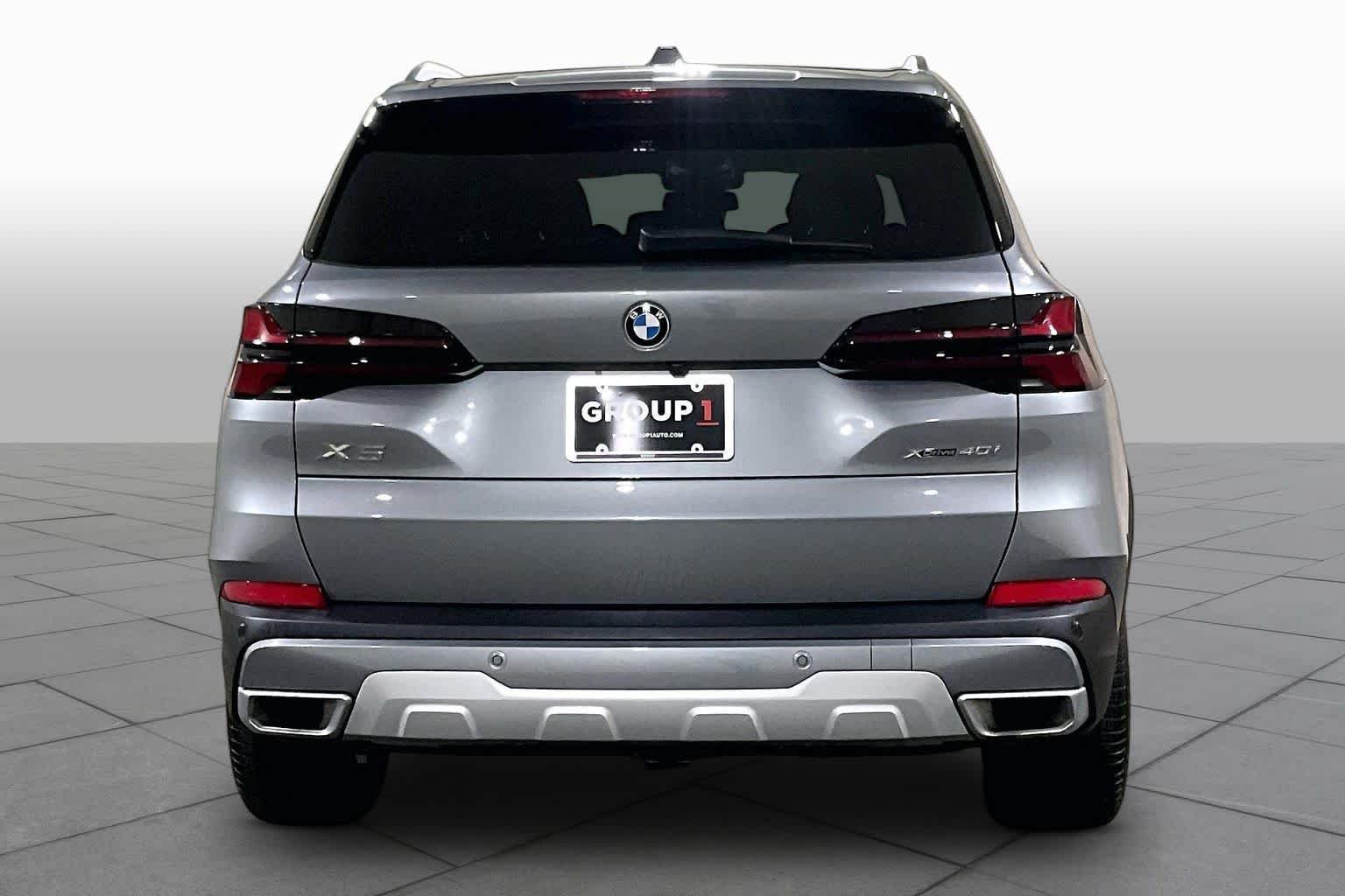 Certified Used 2026 GREY BMW xDrive40i image 4