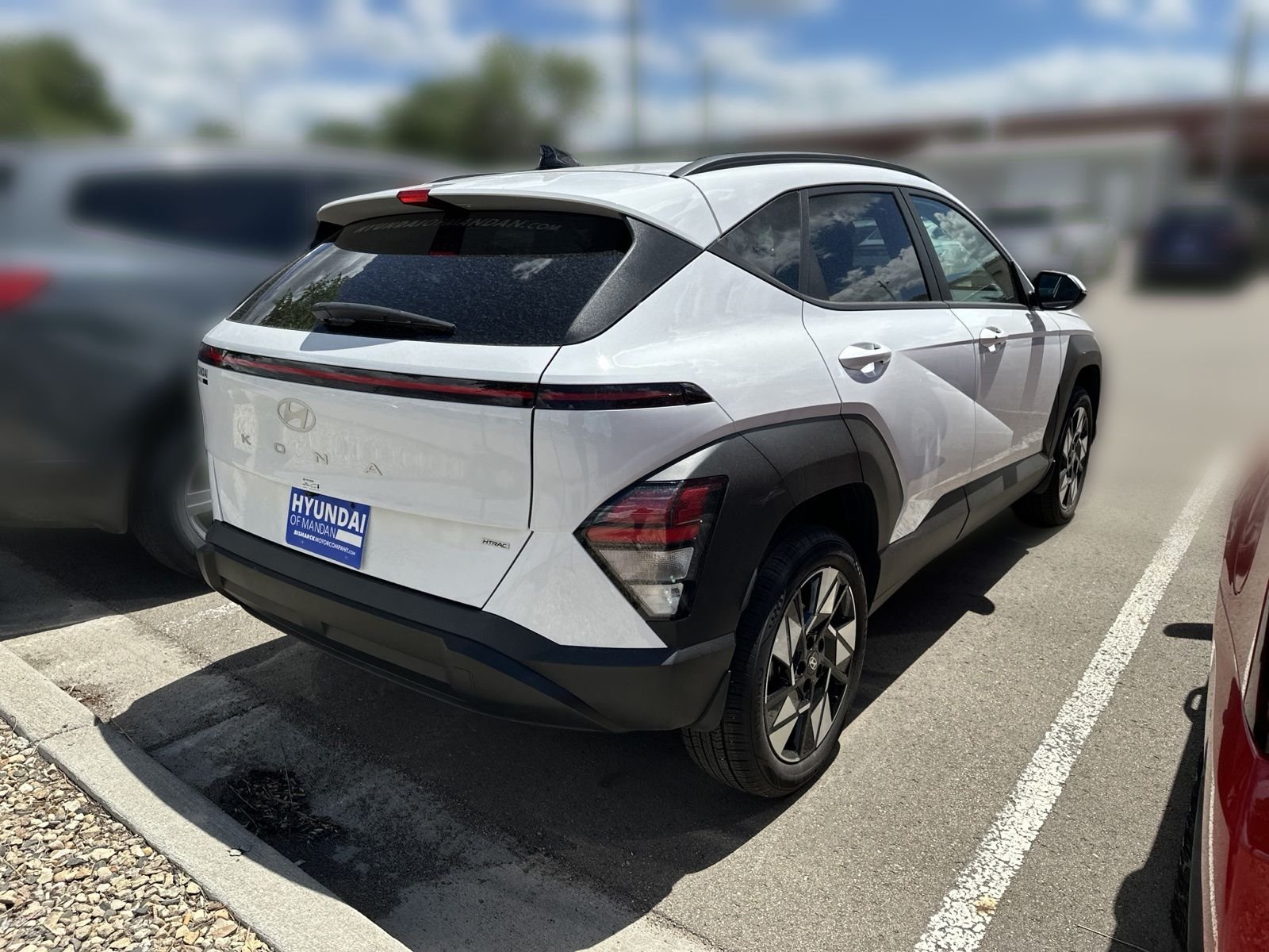 Certified Used 2025 White Hyundai SEL image 3