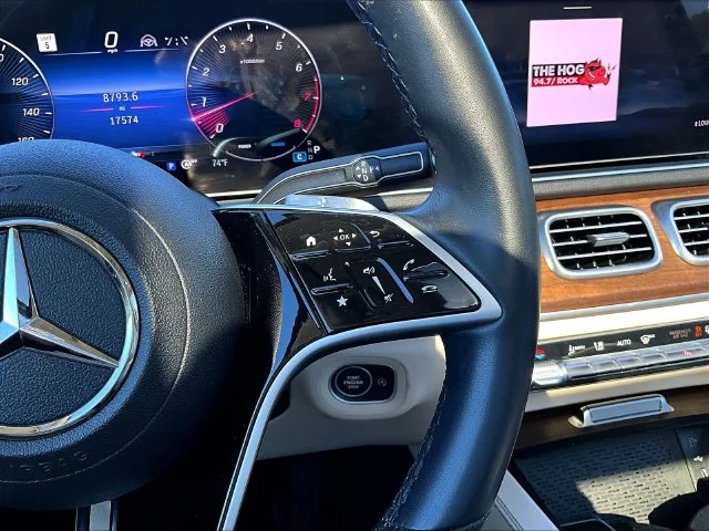 Used 2025 White Mercedes-Benz GLE 350 image 15