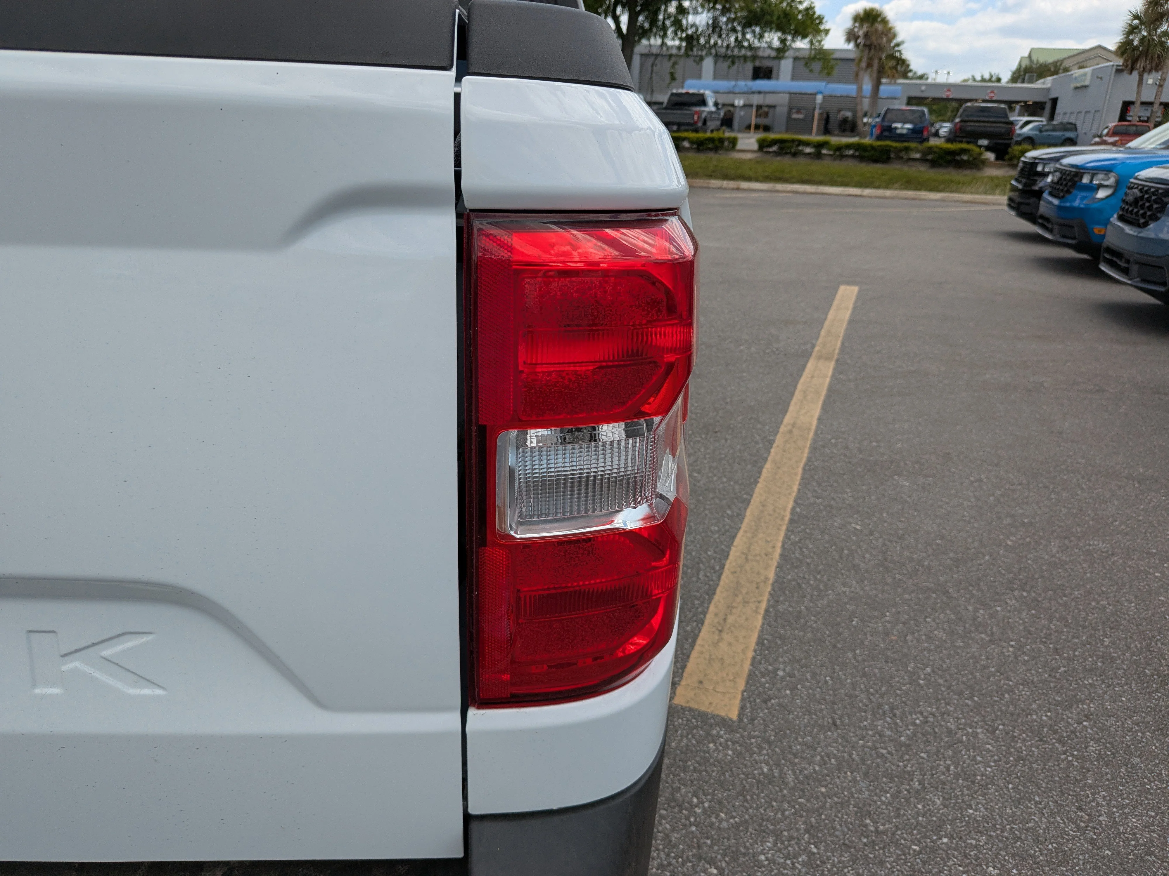New 2026 Oxford White Ford XLT image 11