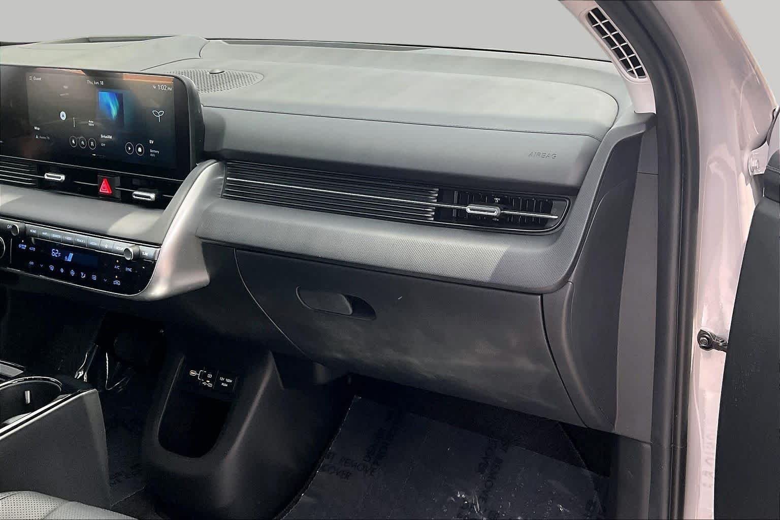 Certified Used 2025 Cyber Gray Hyundai Limited image 18
