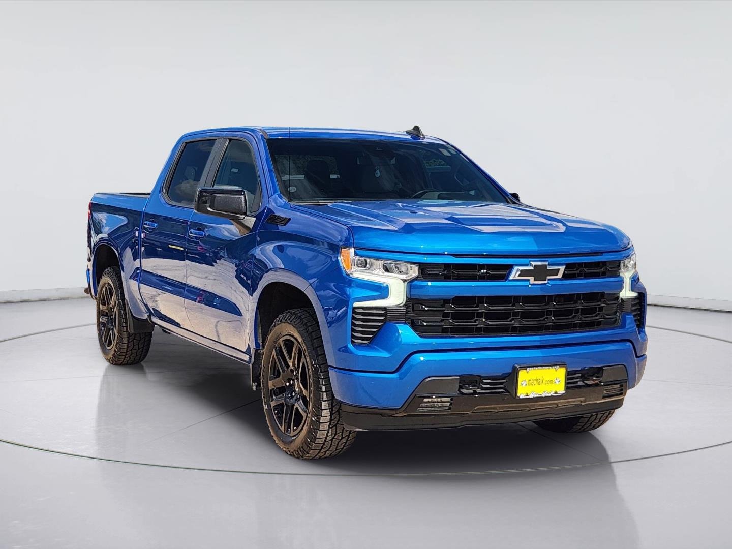 2024 Chevrolet Silverado 1500 photo 3 of 33