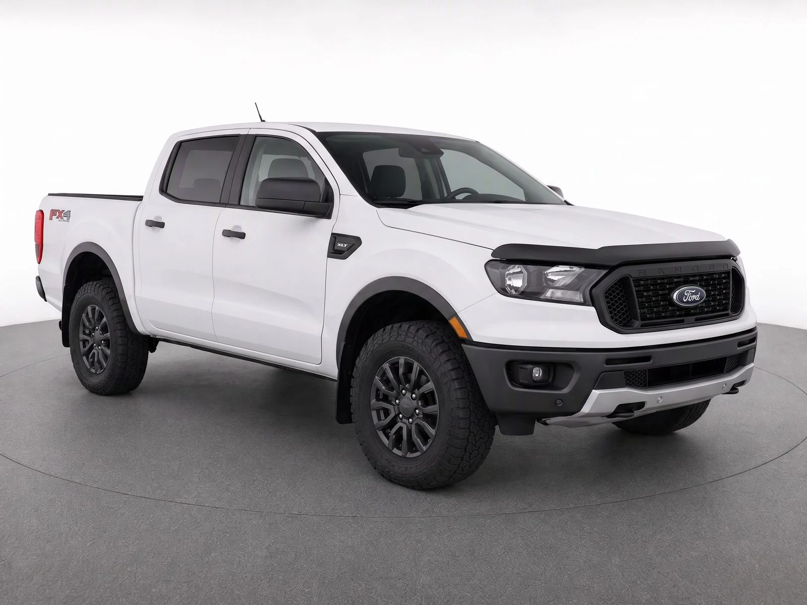 Used 2019 Oxford White Ford XLT image 1