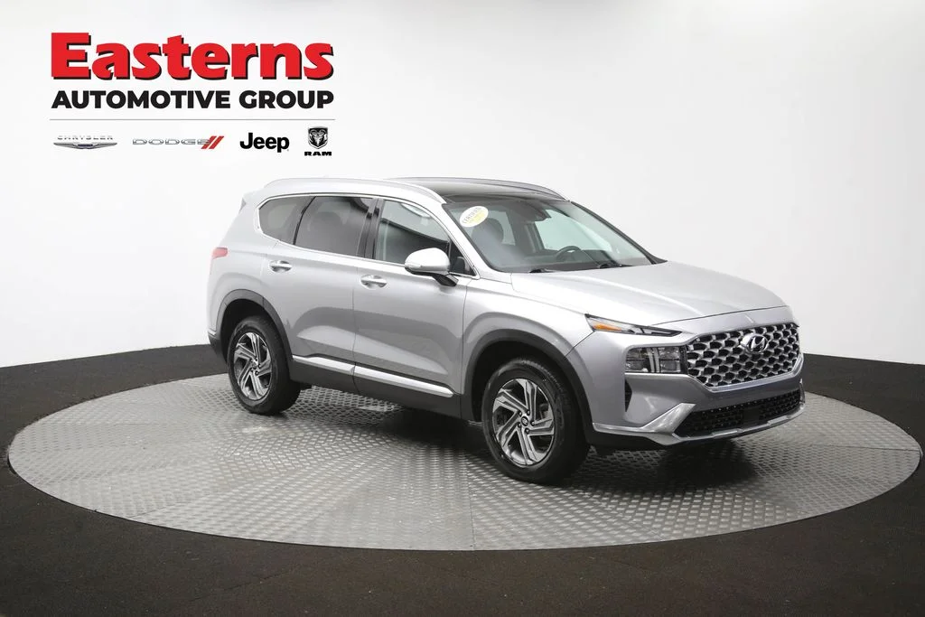Used 2023 Silver Hyundai SEL image 52