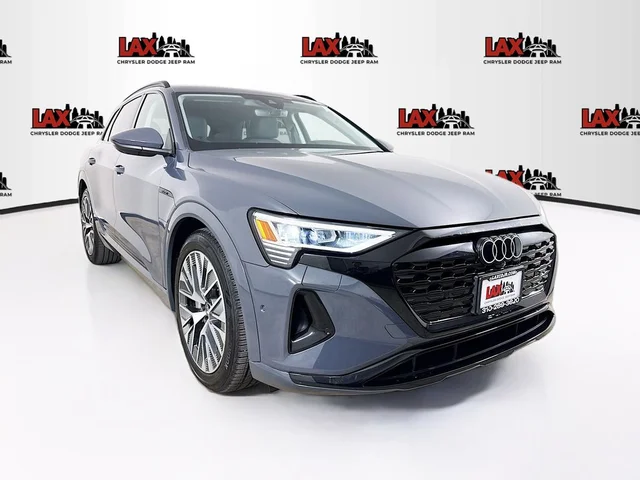 2024 Audi Q8 e-tron Premium Plus