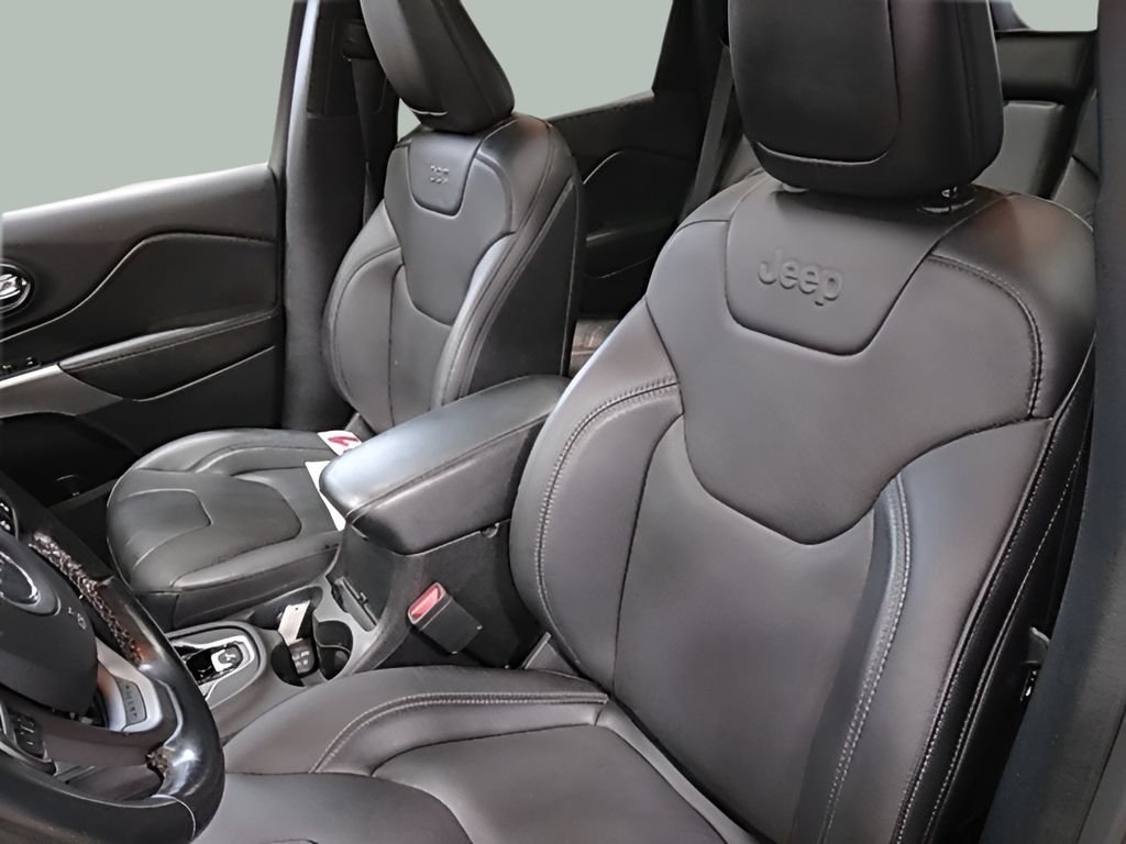 Used 2021 Gray Jeep Limited image 13