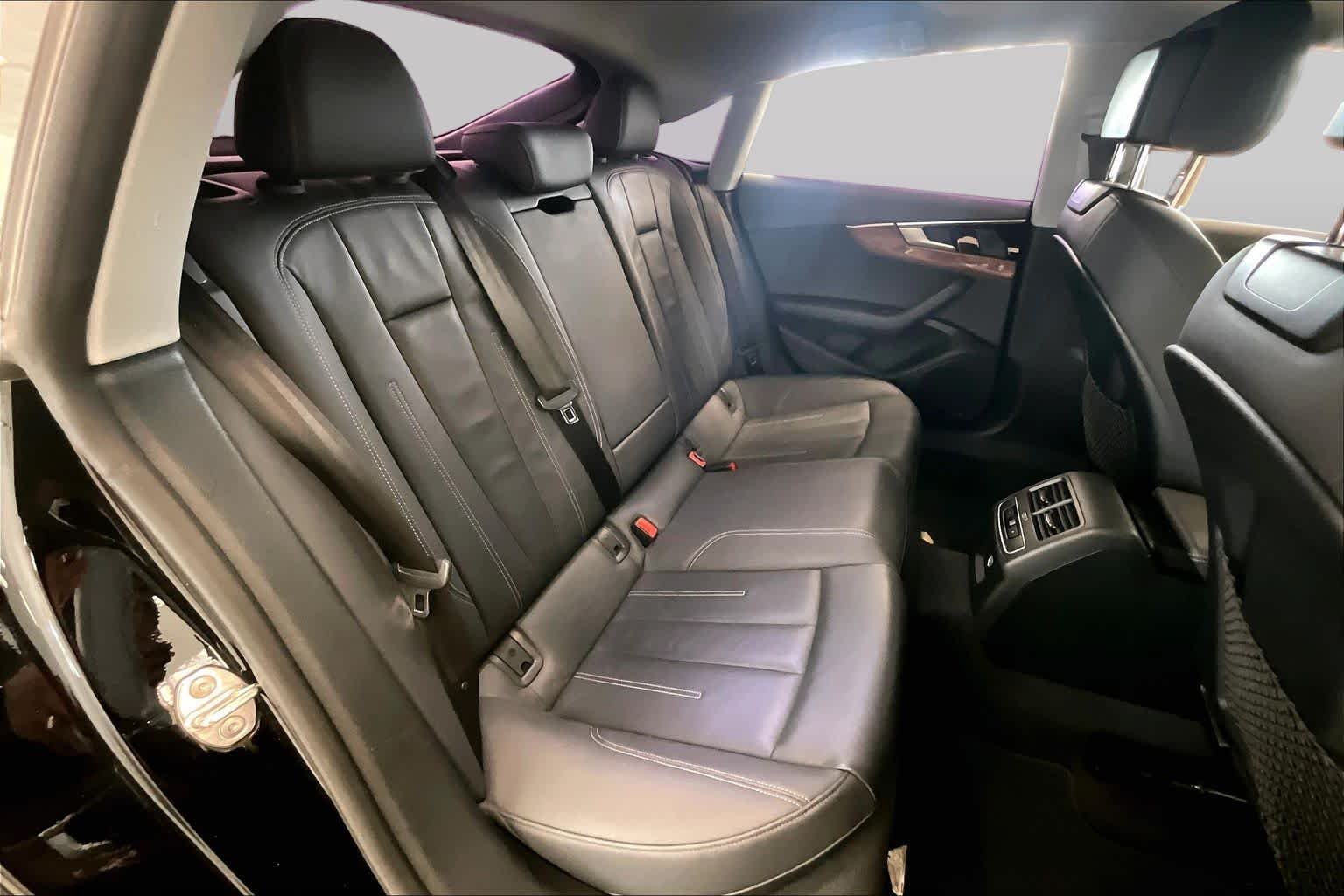 Used 2022 Brilliant Black Audi Premium image 18