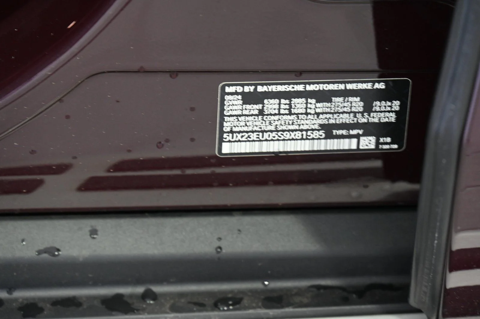 Certified Used 2025 Ametrin Metallic BMW xDrive40i image 23