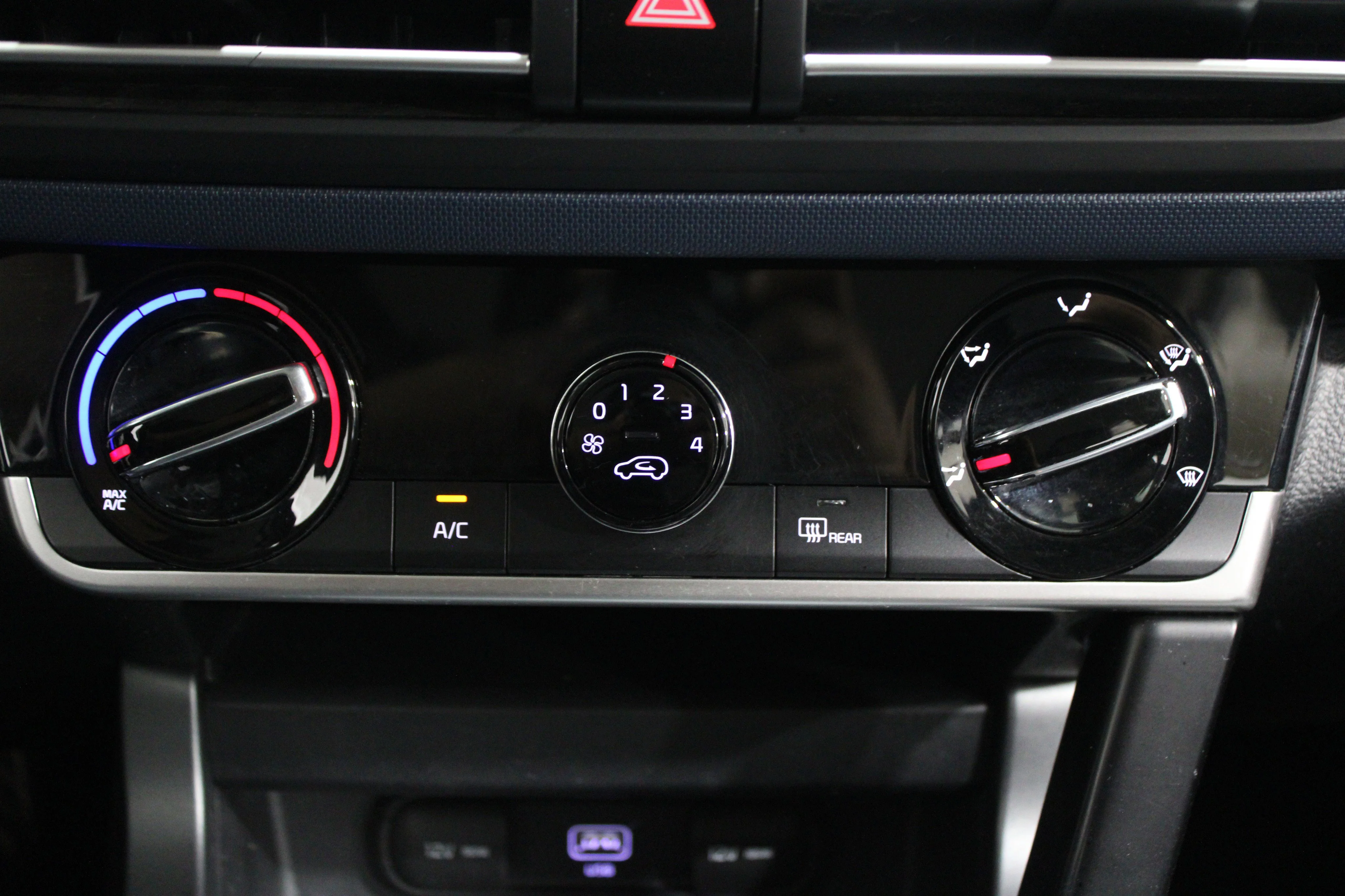 Used 2021 Gravity Gray Kia S image 14