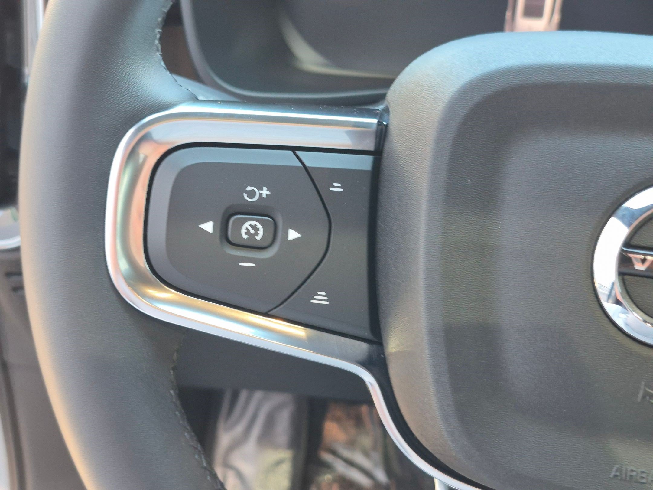 Certified Used 2023 Thunder Grey Volvo Ultimate image 16