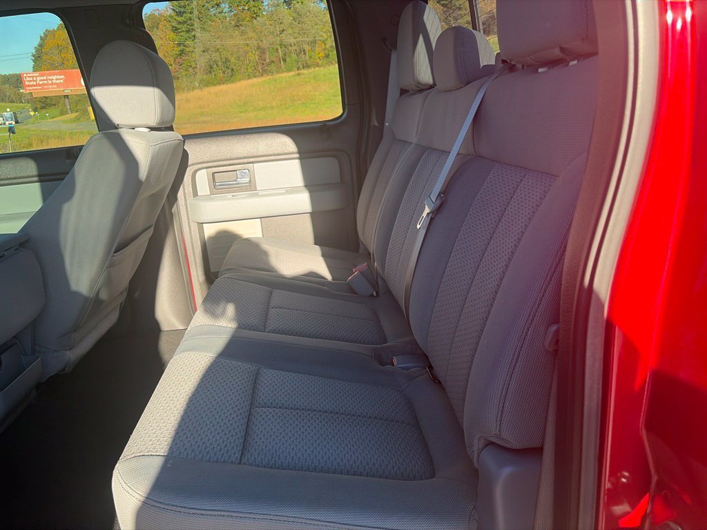 Used 2014 Red Ford XL image 30
