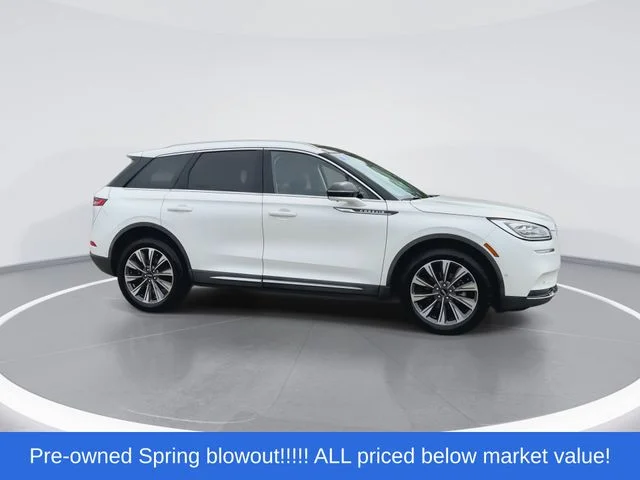 Used 2020 White Lincoln Reserve image 9