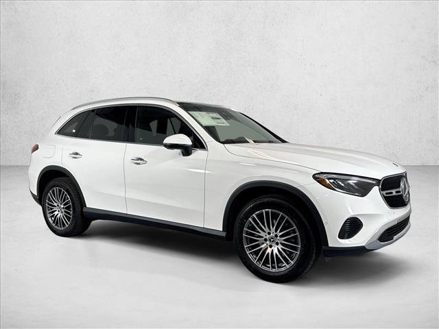 New 2026 Polar White Mercedes-Benz GLC 300 image 33