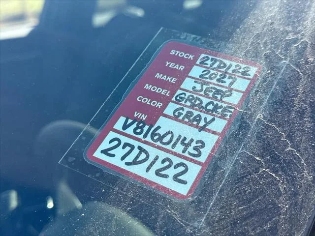 New 2027 Sting-Gray Clear-Coat Paint Jeep Altitude image 27
