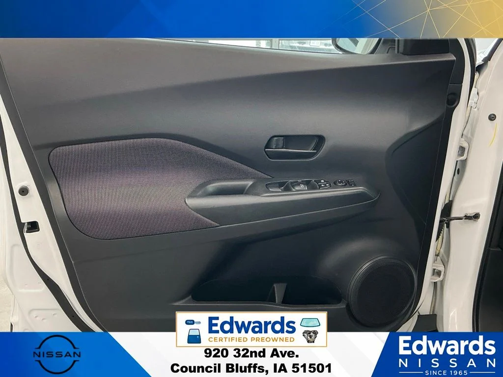 Certified Used 2018 White Nissan S image 17