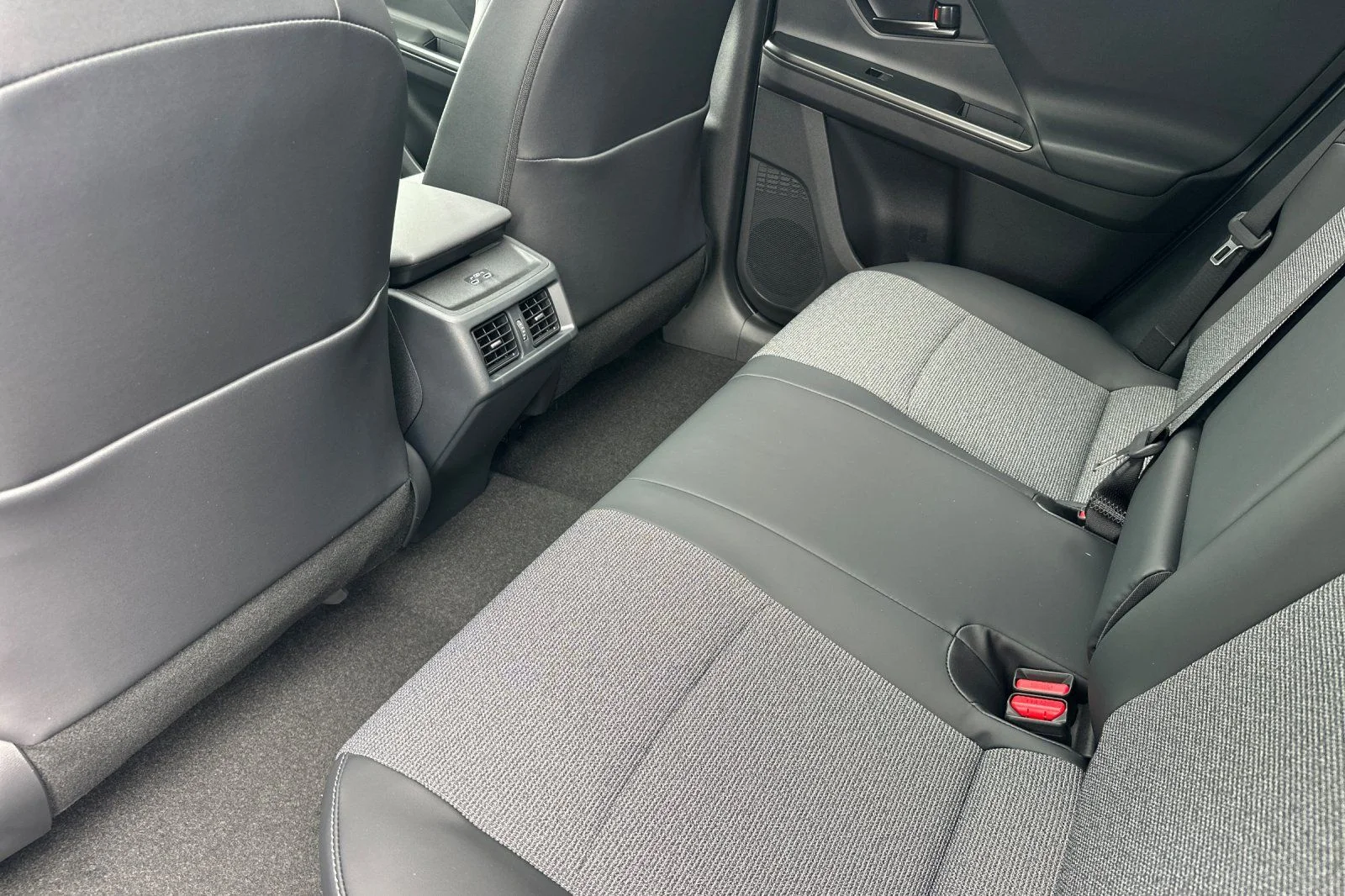 New 2026  Toyota XLE Plus image 7