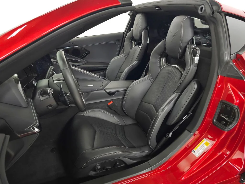 Used 2025 Red Chevrolet E-Ray image 19