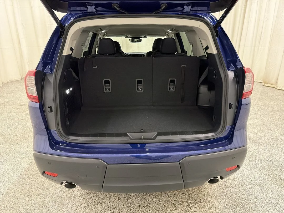 New 2026 Sapphire Blue Pearl Subaru Premium image 16