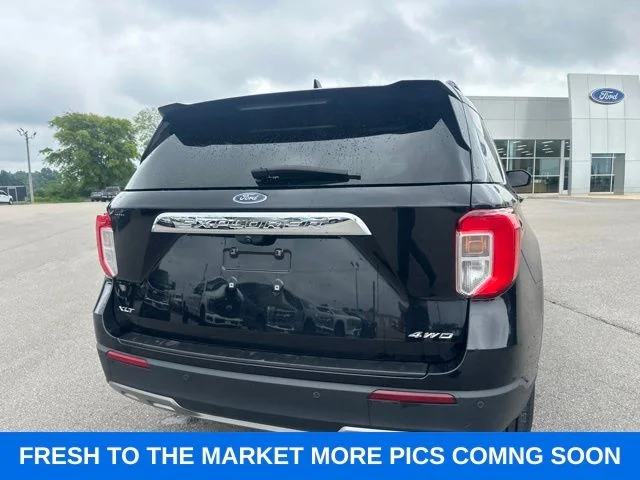 Used 2022 Agate Black Metallic Ford XLT image 18