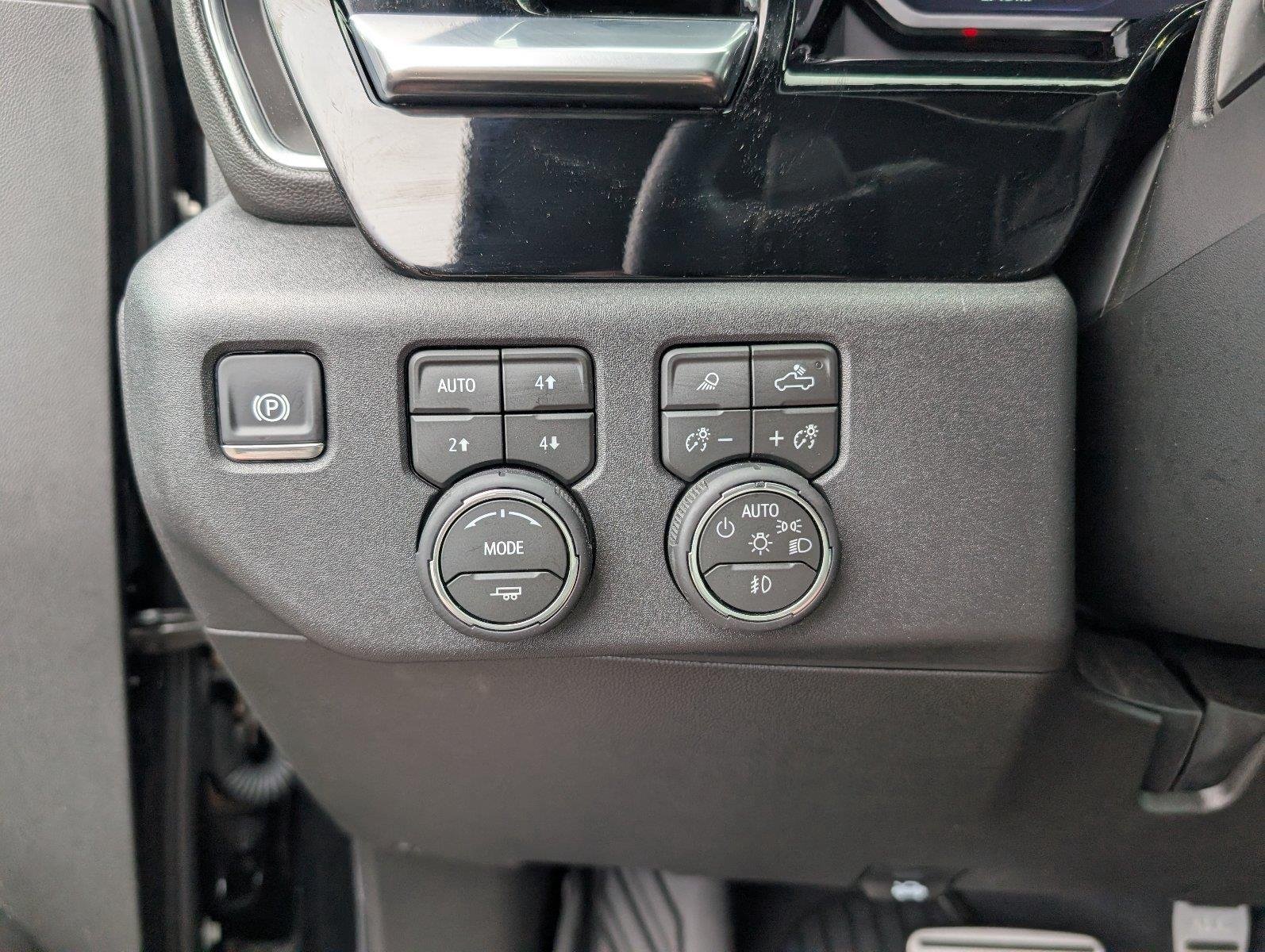 Used 2026 Black Chevrolet RST image 29