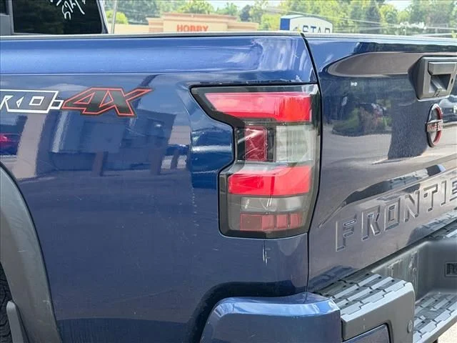 Used 2022 Blue Nissan PRO-4X image 10