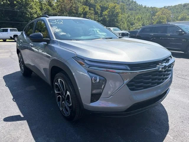 New 2026 Sterling Gray Metallic Chevrolet 2RS image 2