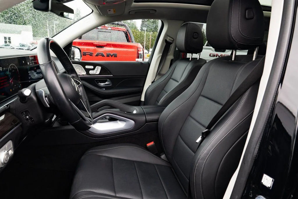 Used 2024 Black Mercedes-Benz GLS 450 image 22