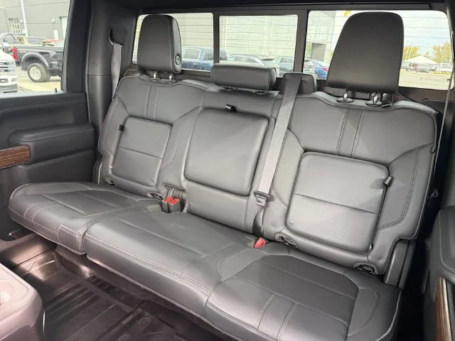Used 2022 Black Chevrolet High Country image 20