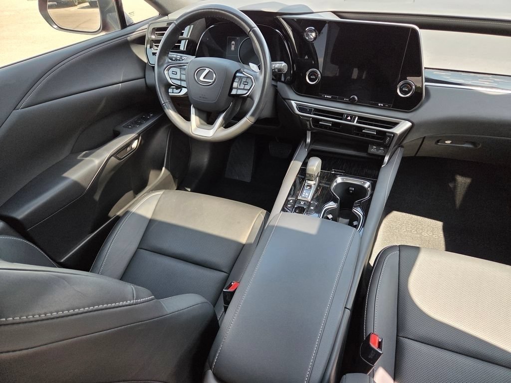 Certified Used 2024 MATADOR RED MICA Lexus 350h image 33