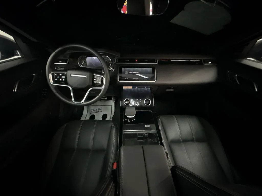 Used 2023 Santorini Black Metallic Land Rover R-Dynamic S image 20